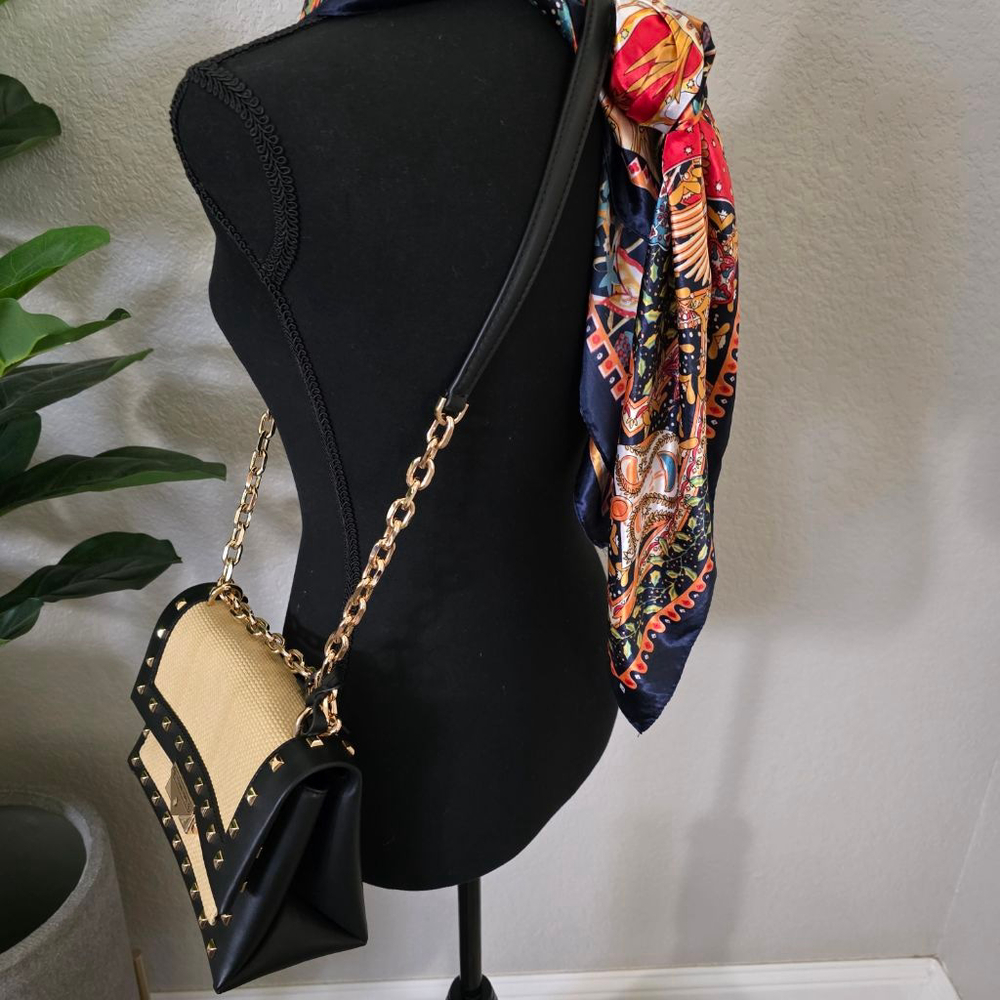 Michael Kors Studded Straw & Leather Crossbody Bag Tan/Black One Size - Picture 2 of 15